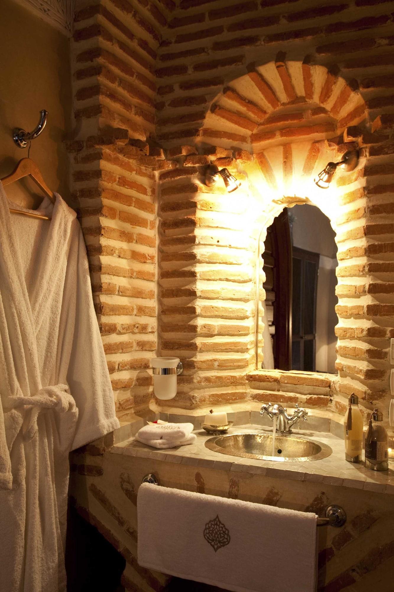 Riad Les Bougainvilliers Марракеш Экстерьер фото