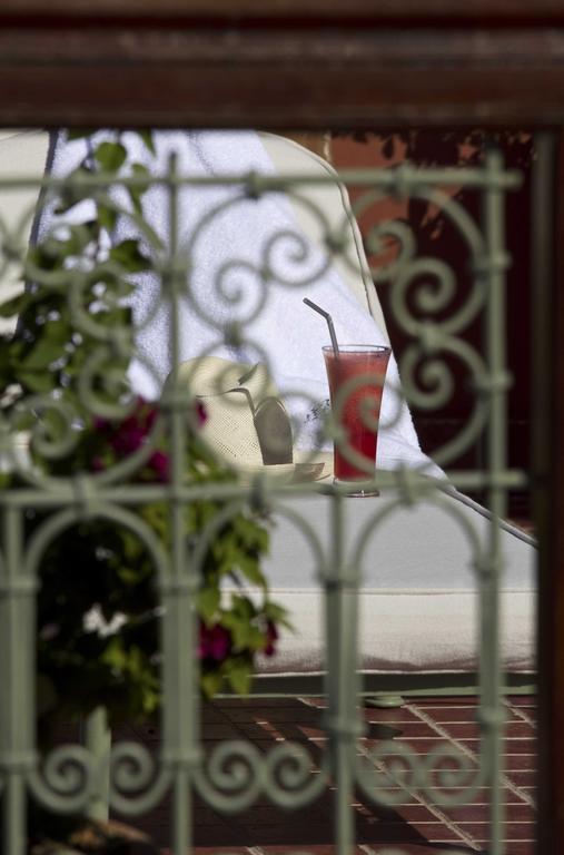 Riad Les Bougainvilliers Марракеш Экстерьер фото